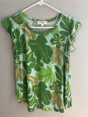 Kim & Cami Green Tropical Floral Short Sleeve Top